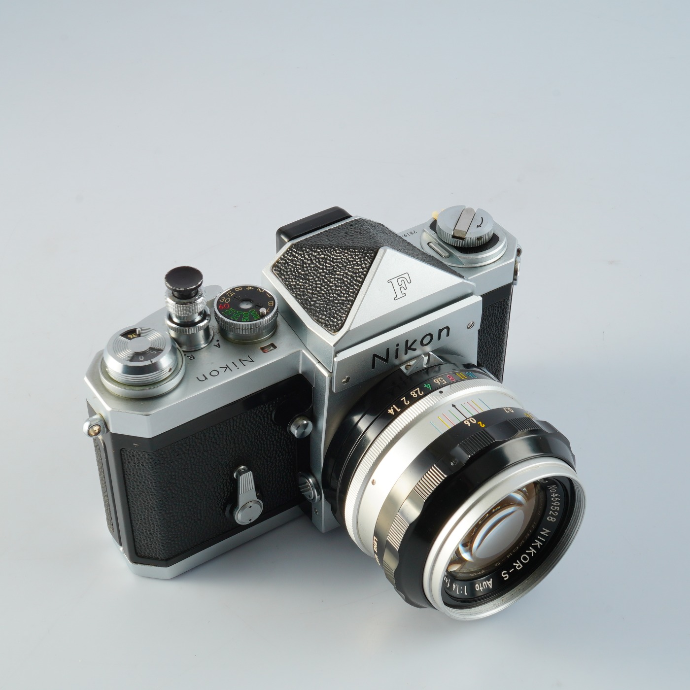 【Serviced】 Nikon ニコン F Eyelevel Silver + NIKKOR 50mm F/1.4 MF フィルム一眼レフカメラ EXCELLENT 【Serviced】 Nikon F Eyelevel Silver + NIKKOR 50mm F/1.4