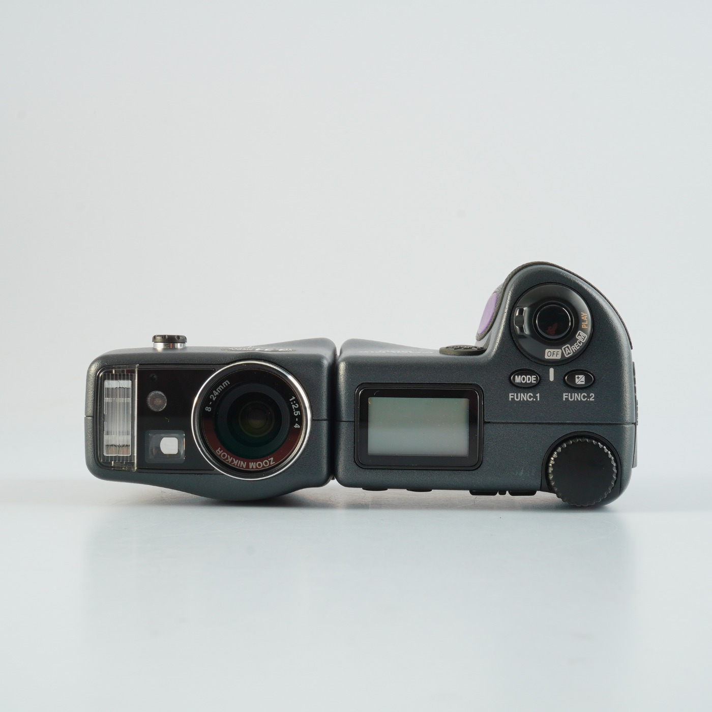 EXCELLENT Nikon Coolpix 990 + CF 256MB Compact Digital Camera | eBay