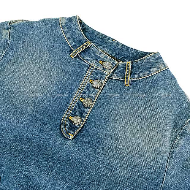 2024 S/S CHANEL Denim Pocket Flower Coco Button three